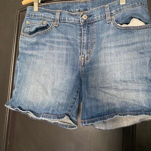 Levi’s jean shorts